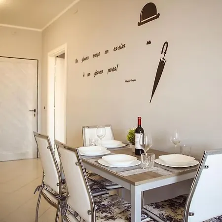 5min Dal Mare - Con Terrazzo Piu Freeparking * Cecina (Livorno)